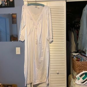 Maggie McQuade White Nightgown